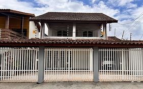 Suítes em Itaguá Aqui é Seu Lugar